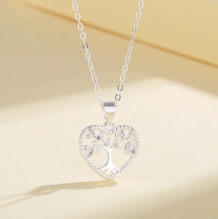 HEART OF LIFE NECKLACE